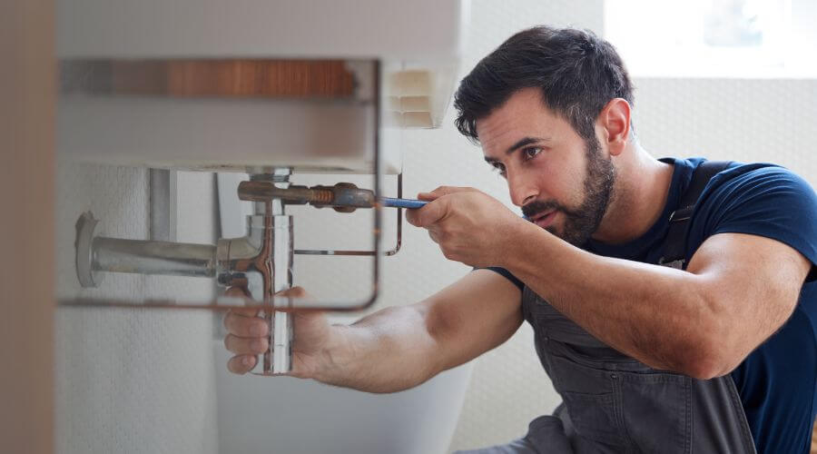 Professional water heater installation services in Dwarf, KY